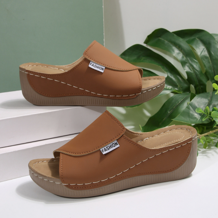 Valoria Sandals - Elegant and comfortable