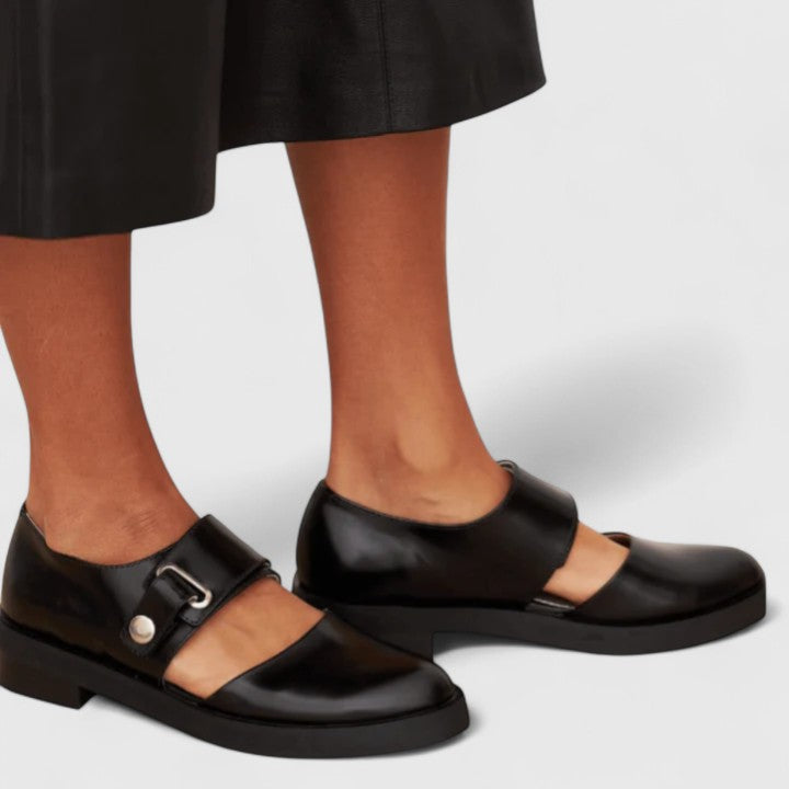 Lyssavelle | Elegant footwear