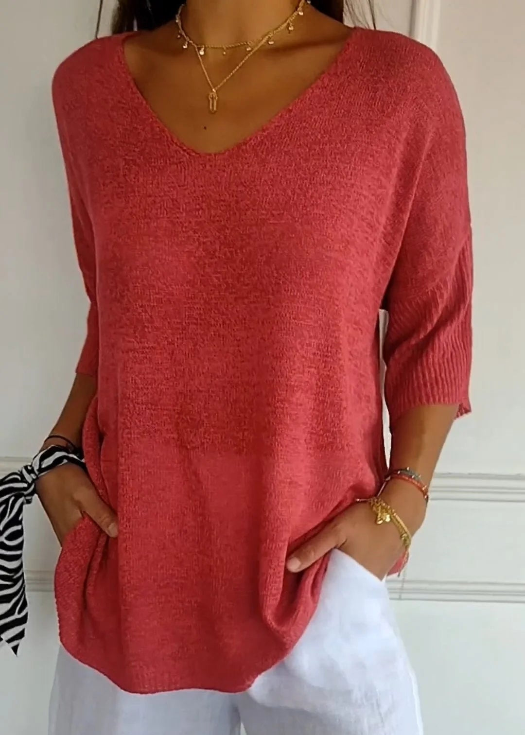Clovelly | Timeless V-Neck Top