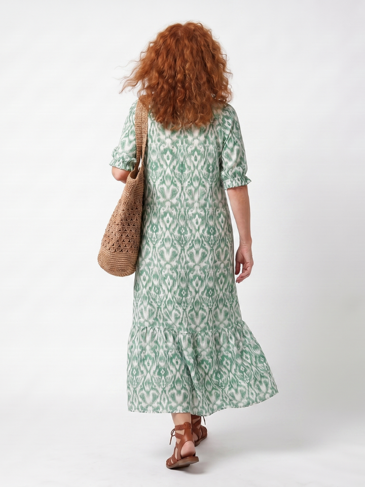 Ilaira | V-Neck Pom-Pom Pattern Midi Dress