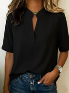 Valerisse | Elegant blouse with sophisticated collar