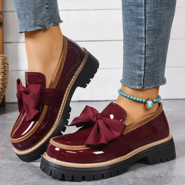 Byronne | Chaussures rétro avec nœud