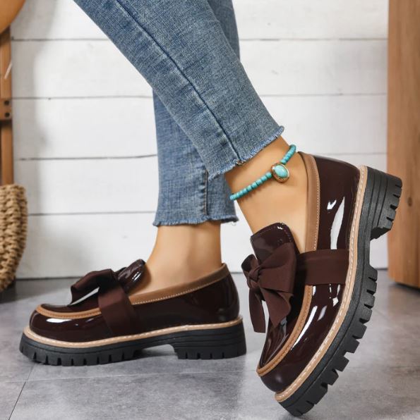 Byronne | Chaussures rétro avec nœud