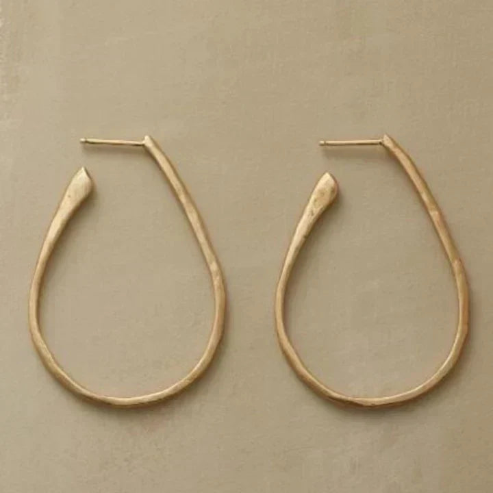 Elegant vintage gold hoop earrings