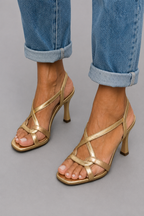 Elisabetta | Comfortable golden heels