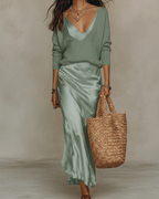 Anaïse | Elegant satin midi dress
