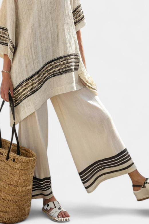 Mariella | Haut élégant en lin à rayures noires et pantalon fluide