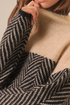 Adeline | Fine-Knit Herringbone Turtleneck
