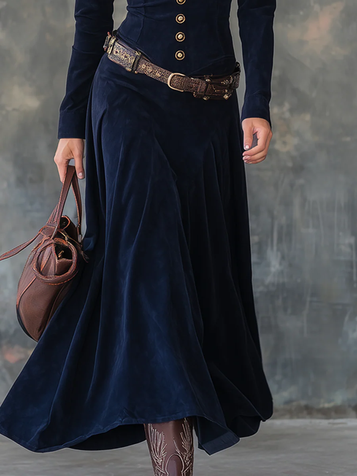 Diana | Robe longue en daim boutonnée