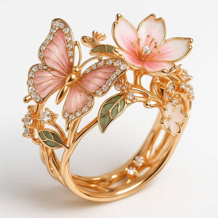 Bague avec zircones et motif papillon