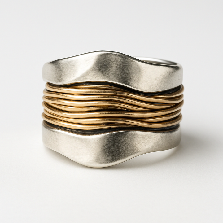Bague en fils d'argent et d'or