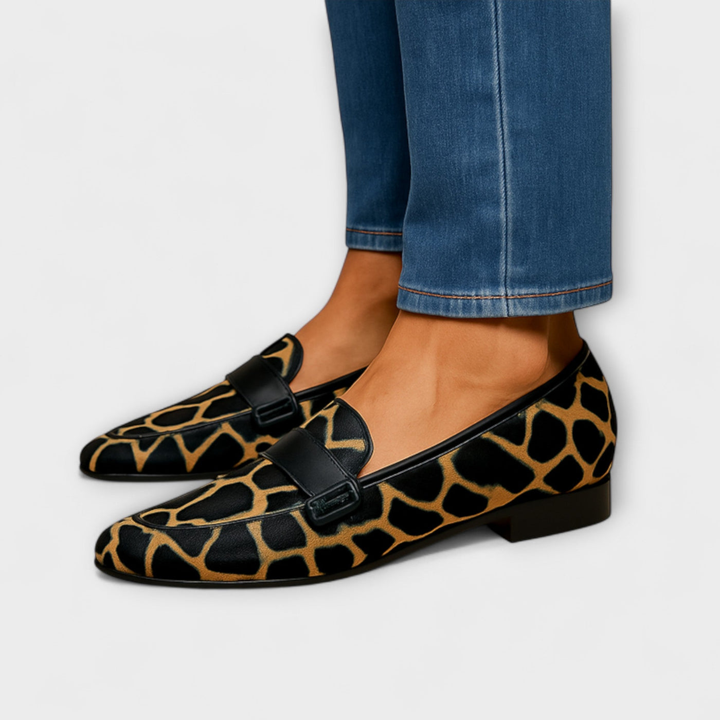 Clarendon - Leopard Slipper