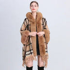 Essence - Plush poncho